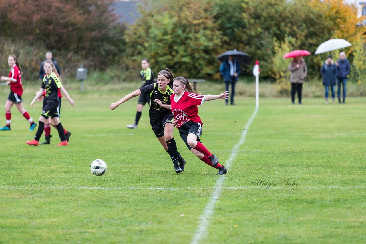 Bild 302 - B-Juniorinnen SG Mittelholstein - SV Frisia 03 Risum-Lindholm : Ergebnis: 1:12